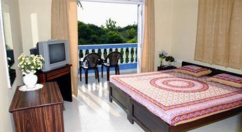 Veeniola Holiday Home Cavelossim Ngoại thất bức ảnh